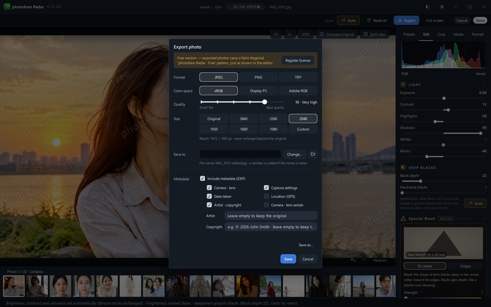 The notice and the Register license button at the top of the export window in the free version
