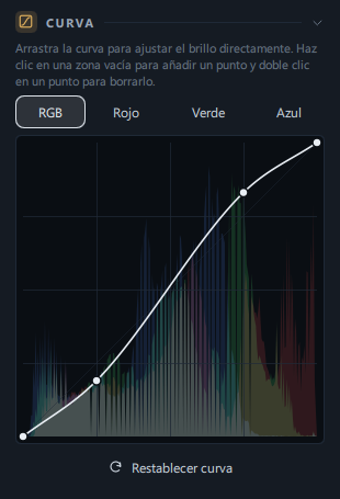 El panel Curva desplegado (una línea de explicación · botones RGB/Rojo/Verde/Azul · recuadro de la curva · Restablecer curva)