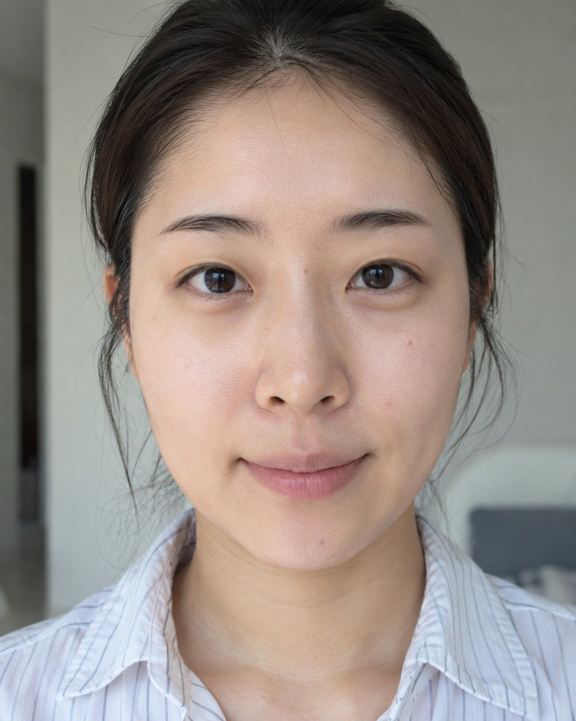 화장 — 보정 전